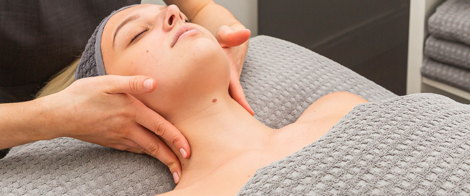 Pregnancy massage in Colchester for relaxation and comfort