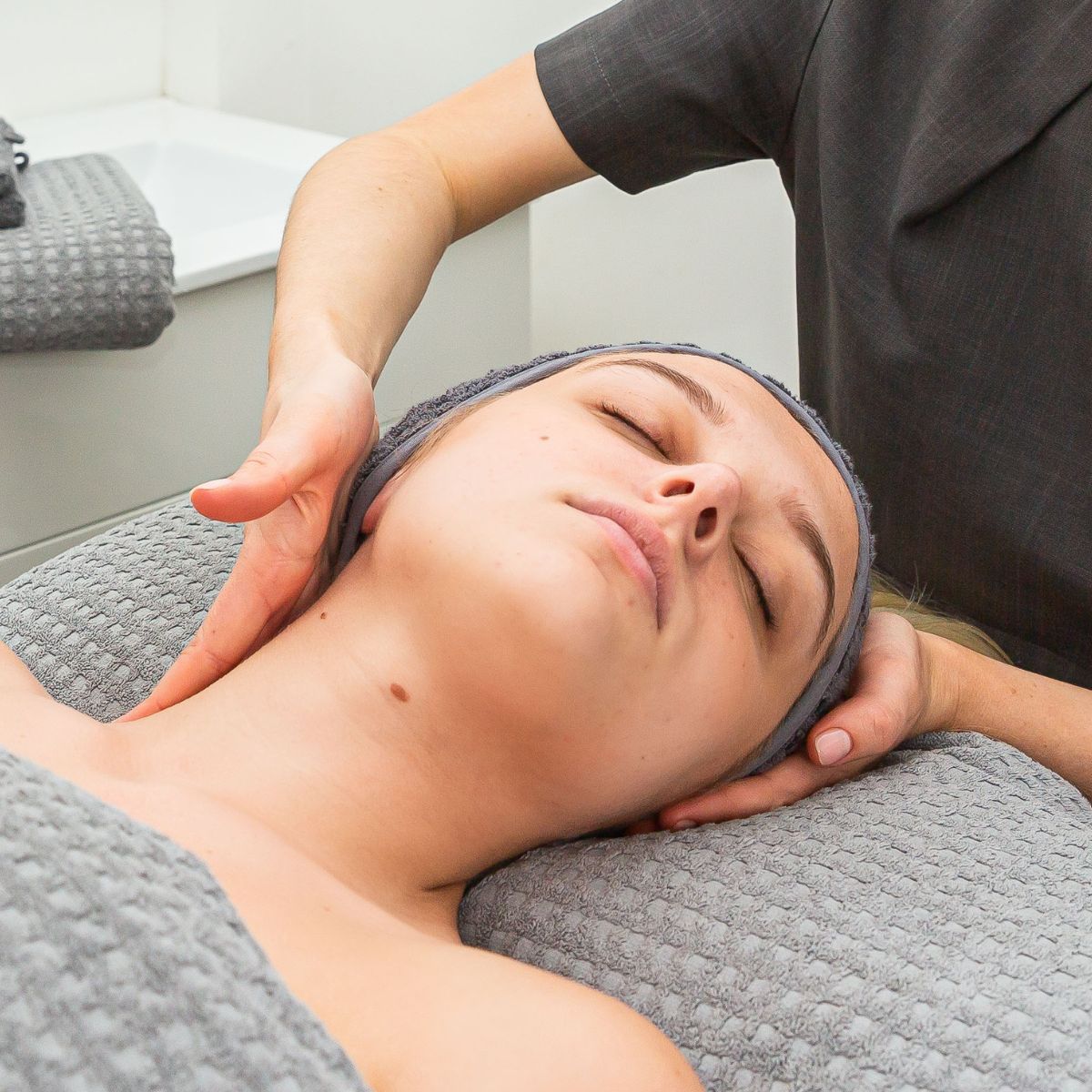 Facials and skincare in Colchester for healthy glowing skin